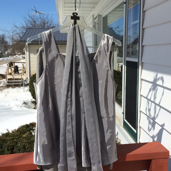 Jones New York Dresses & Skirts - 3 pc silk outfit in silvery gray.